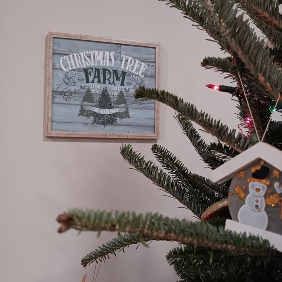 Vintage Christmas Tree Farm decorative wall art 🎄 - Picture 3 of 3